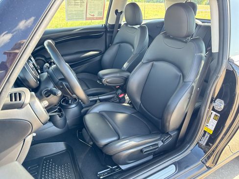 Used 2020 MINI Cooper S w/ Storage Package FWD image 11