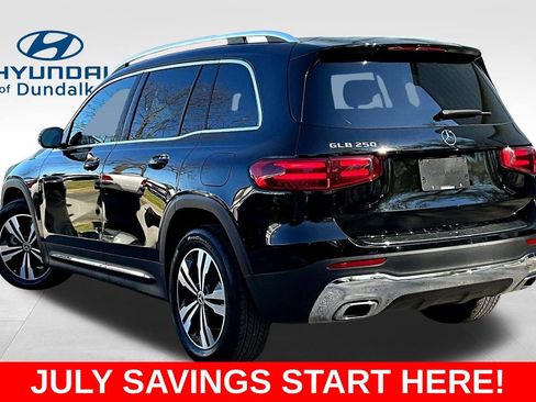 Used 2025 Mercedes-Benz GLB 250 image 5