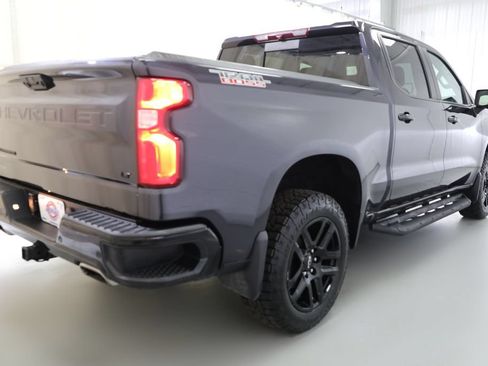 Certified 2022 Chevrolet Silverado 1500 LT Trail Boss w/ LT Trail Boss Premium Package AWD/4WD image 19