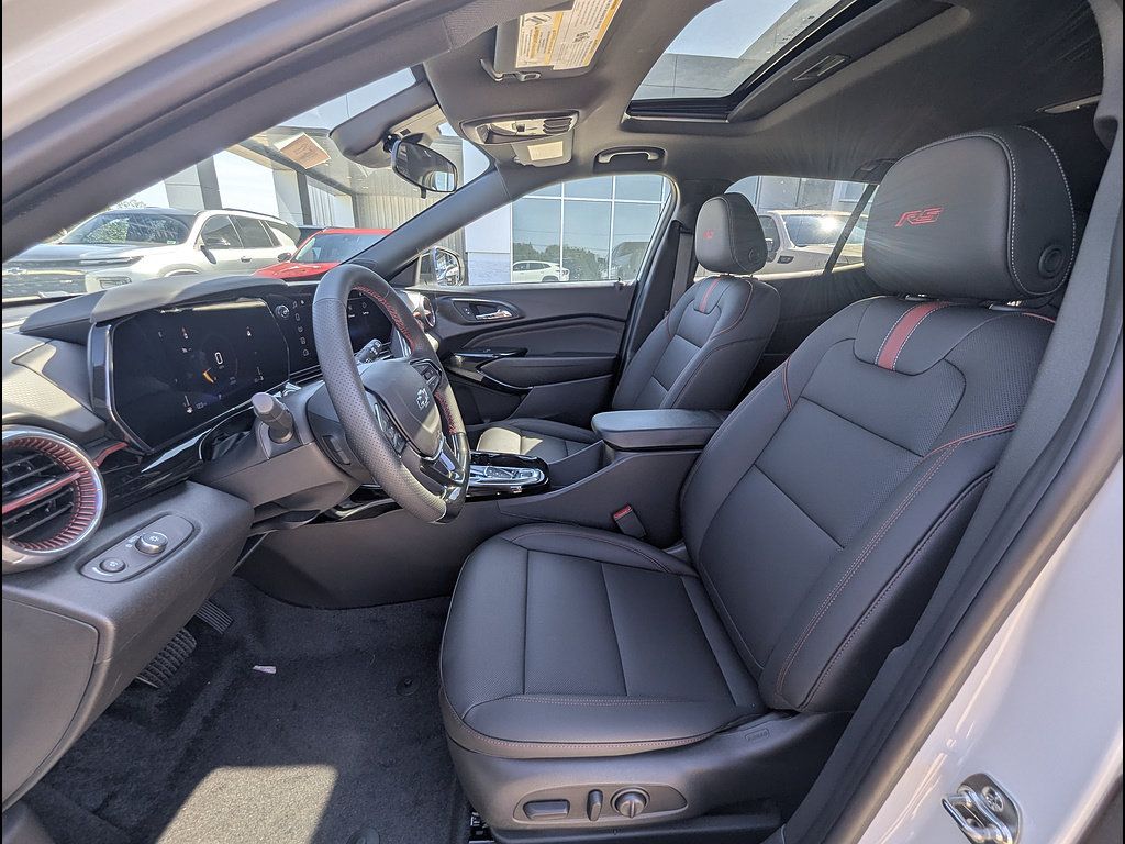 New 2026 Chevrolet Trax RS w/ Sunroof Package FWD image 12