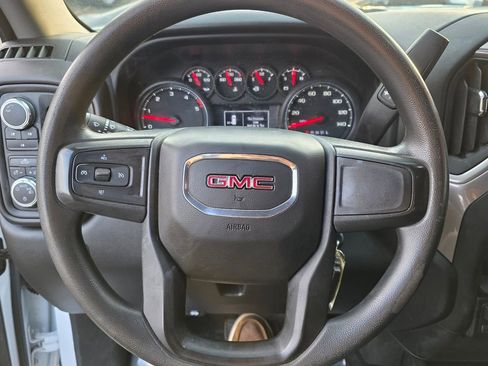 Used 2023 GMC Sierra 2500 Pro w/ Convenience Package image 15