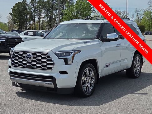 Used 2024 Toyota Sequoia Capstone image 2