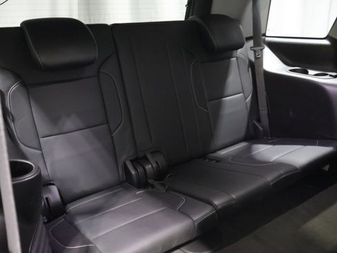 Used 2018 GMC Yukon SLT AWD/4WD image 22