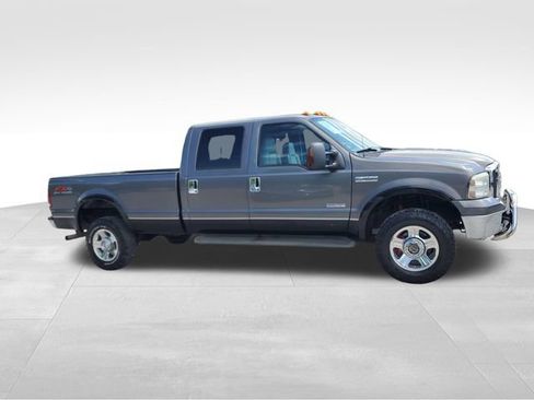 Used 2005 Ford F350 XLT AWD/4WD image 3