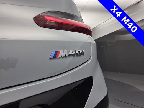 Used 2023 BMW X4 M40i image 25