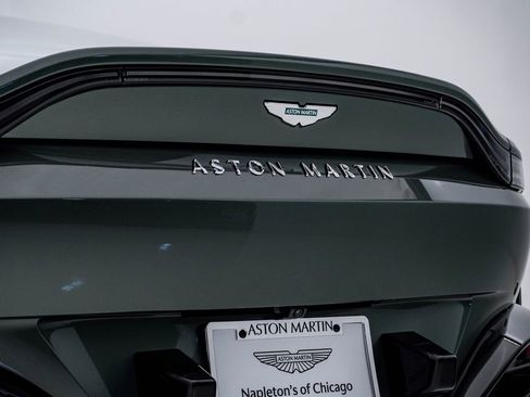 Used 2025 Aston Martin V8 Vantage Roadster RWD image 12