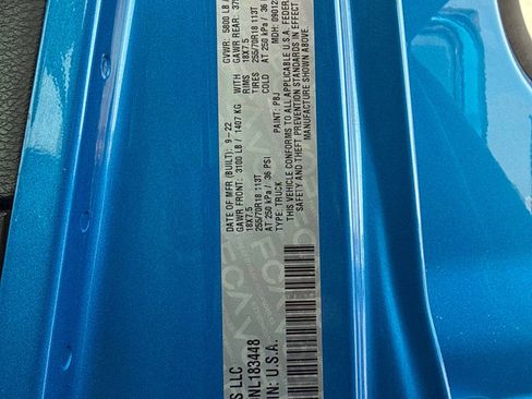 Used 2022 Jeep Gladiator Overland image 37