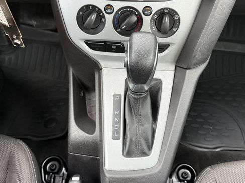Used 2012 Ford Focus SE FWD image 20