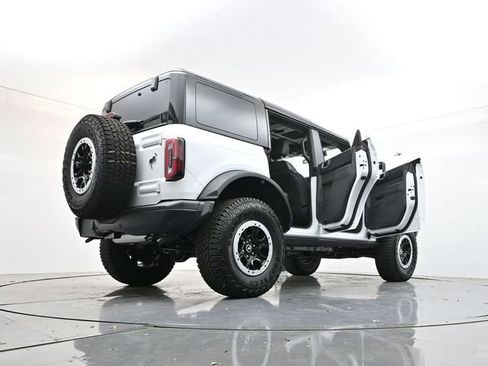 New 2025 Ford Bronco Badlands w/ Sasquatch Package image 40