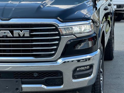Used 2025 RAM 1500 Laramie AWD/4WD image 43