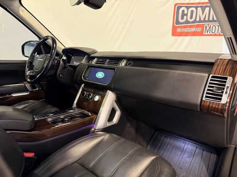 Used 2017 Land Rover Range Rover Supercharged image 28