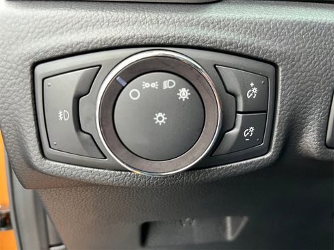 Used 2019 Ford Ranger XLT w/ Equipment Group 301A Mid image 17