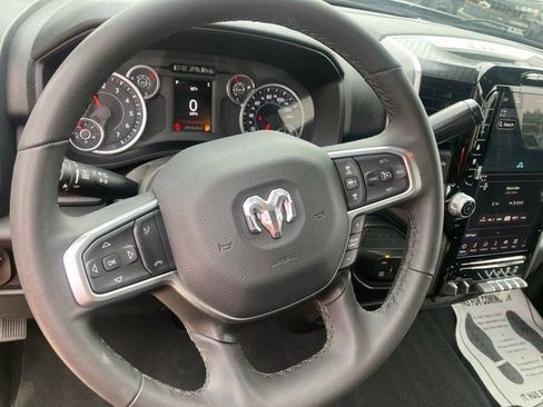 Certified 2025 RAM 2500 Big Horn AWD/4WD image 16