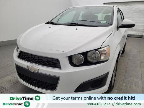 Used 2016 Chevrolet Sonic LT FWD image 1