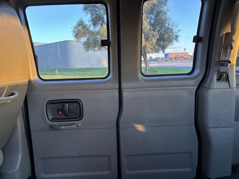Used 2013 GMC Savana 3500 LS w/ Power Package RWD image 12