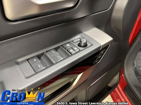 New 2026 Toyota Tundra Limited AWD/4WD image 18