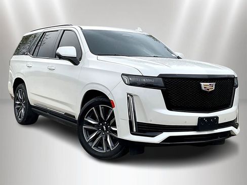 Used 2024 Cadillac Escalade Sport Platinum AWD/4WD image 3