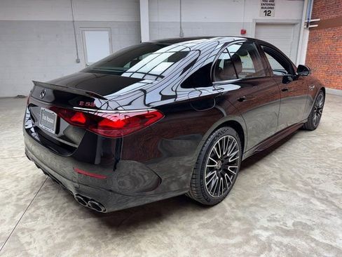 New 2026 Mercedes-Benz E 53 AMG e 4MATIC Sedan image 5