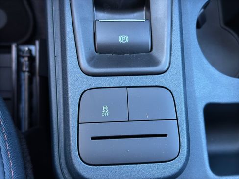 New 2026 Ford Maverick Lariat image 23