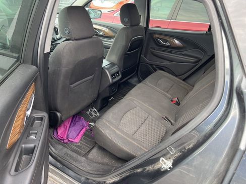 Used 2018 GMC Terrain SLE w/ Driver Convenience Package image 8