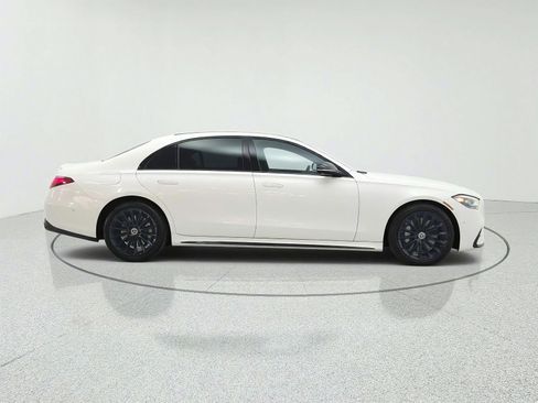Certified 2023 Mercedes-Benz S 500 4MATIC image 4