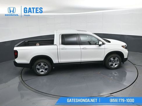 New 2026 Honda Ridgeline RTL image 44