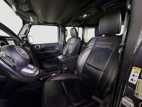 Used 2018 Jeep Wrangler Unlimited Rubicon image 12