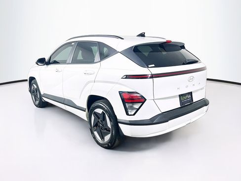 Used 2024 Hyundai Kona SEL FWD image 5