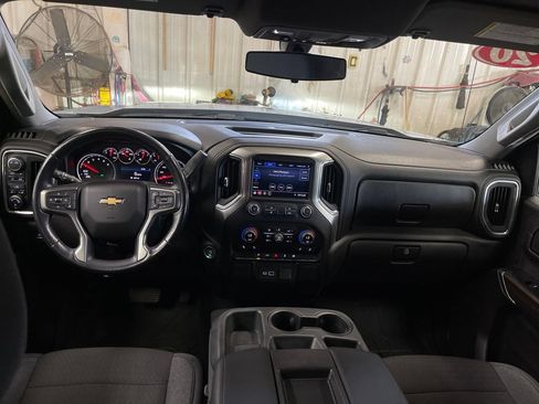 Used 2020 Chevrolet Silverado 1500 LT w/ All-Star Edition AWD/4WD image 18