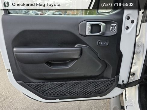 Used 2021 Jeep Gladiator Sport w/ Quick Order Package 24Q 80Th image 19