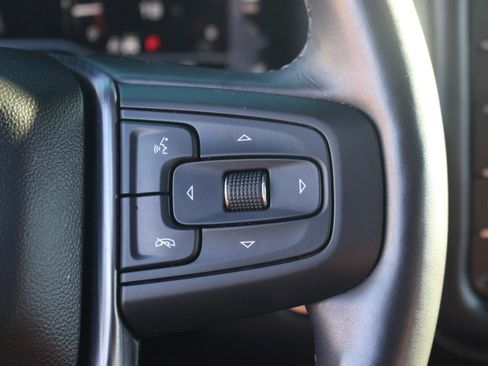 Used 2023 GMC Yukon XL Denali Ultimate image 19