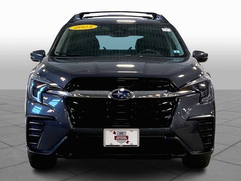 Used 2023 Subaru Ascent Premium w/ Convenience Package image 4