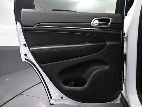 Used 2018 Jeep Grand Cherokee Limited w/ Trailer Tow Group IV AWD/4WD image 35