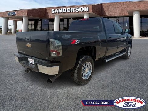 Used 2009 Chevrolet Silverado 2500 LTZ w/ Safety Package image 3