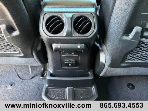 Used 2020 Jeep Wrangler Unlimited Rubicon AWD/4WD image 18