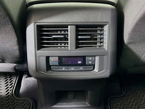 Used 2021 Volkswagen Atlas S FWD image 24