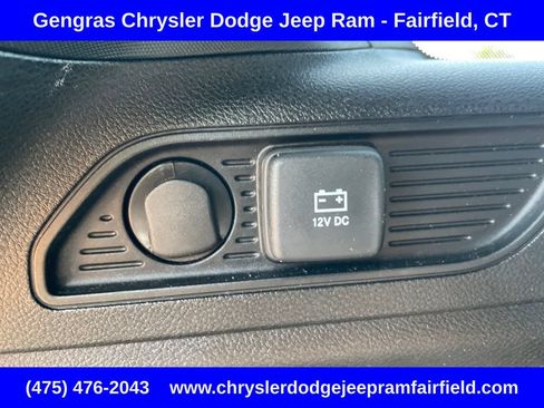 Certified 2023 Jeep Grand Cherokee Altitude AWD/4WD image 31
