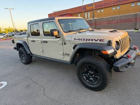 Used 2022 Jeep Gladiator Mojave w/ LED Lighting Group AWD/4WD image 2