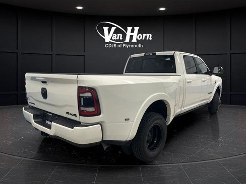 Used 2022 RAM 3500 Limited AWD/4WD image 7