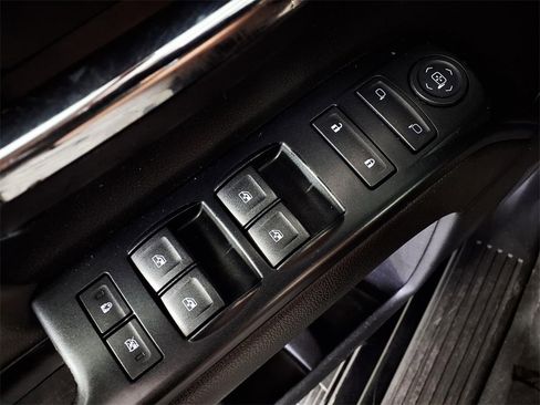 Used 2015 GMC Sierra 1500 2WD Double Cab w/ Sierra Convenience Package image 25