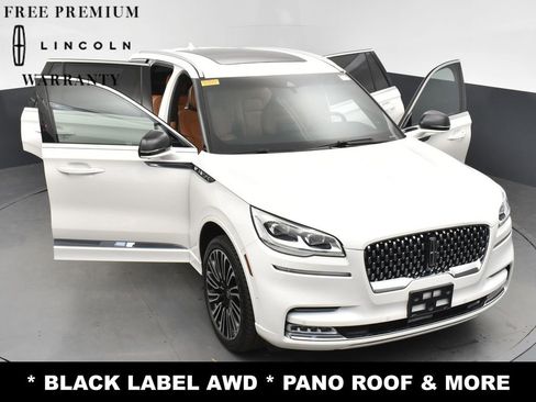 Used 2023 Lincoln Aviator Black Label image 31