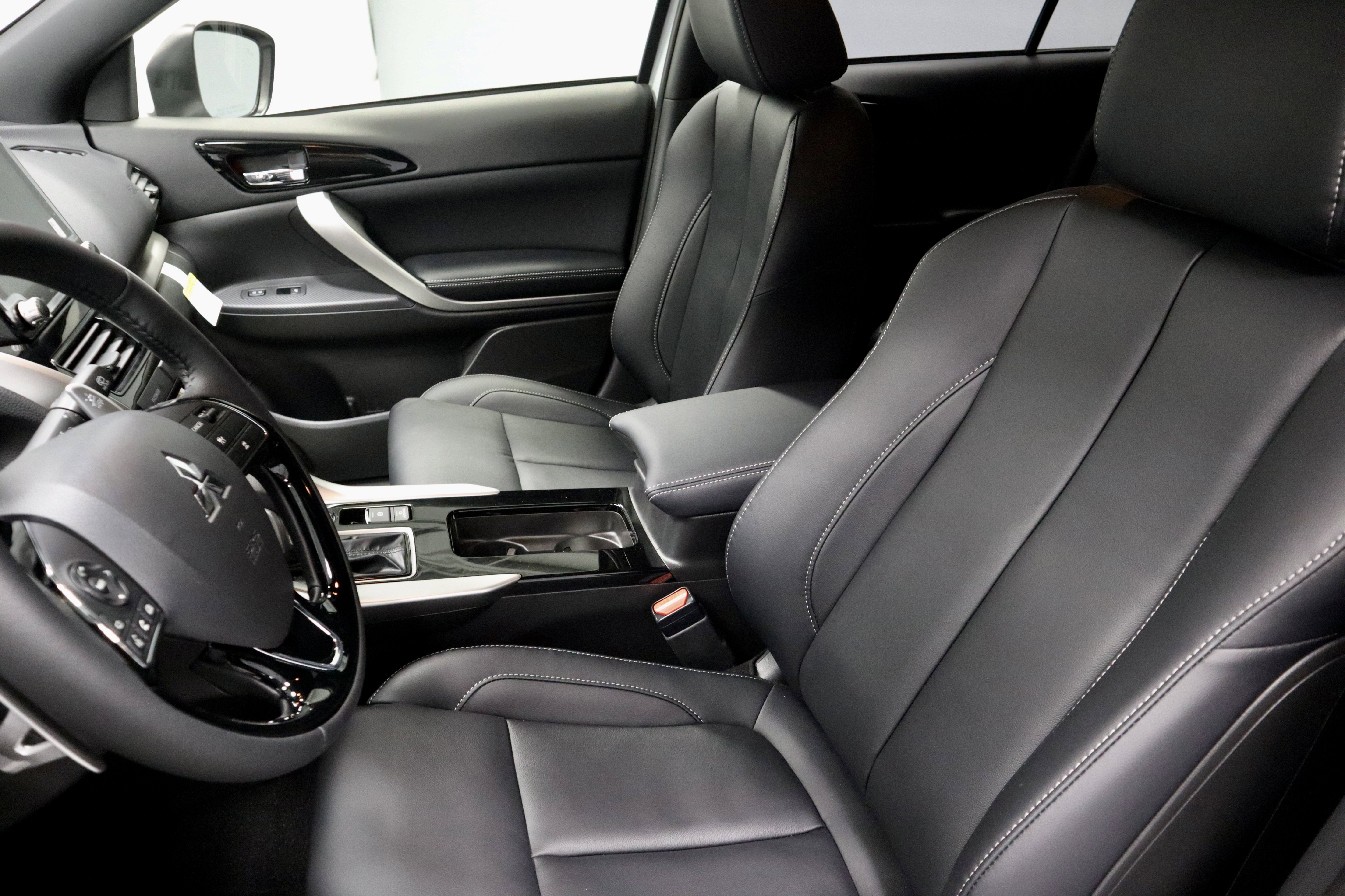 New 2026 Mitsubishi Eclipse Cross AWD image 19