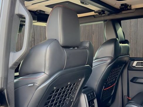 Used 2025 Ford Bronco Raptor w/ Interior Carbon Fiber Pack AWD/4WD image 23