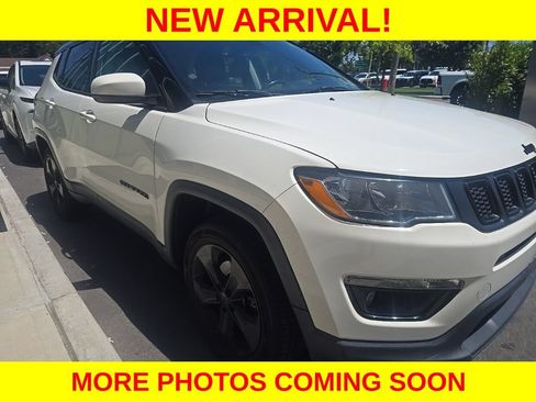 Used 2020 Jeep Compass Latitude AWD/4WD image 4