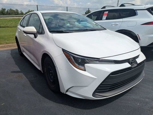Certified 2024 Toyota Corolla LE FWD image 2