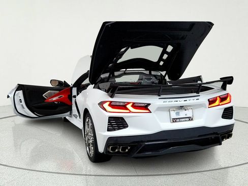 Used 2023 Chevrolet Corvette Stingray Premium Cpe RWD image 11
