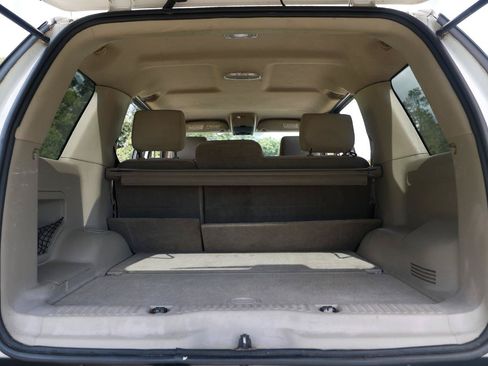 Used 2007 Ford Explorer XLT AWD/4WD image 23