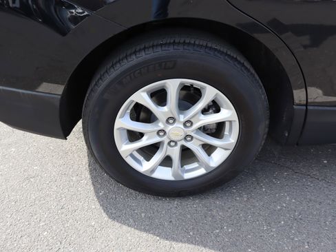 Used 2021 Chevrolet Equinox LT image 38