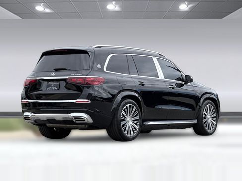 Used 2025 Mercedes-Benz Maybach GLS 600 4MATIC image 8