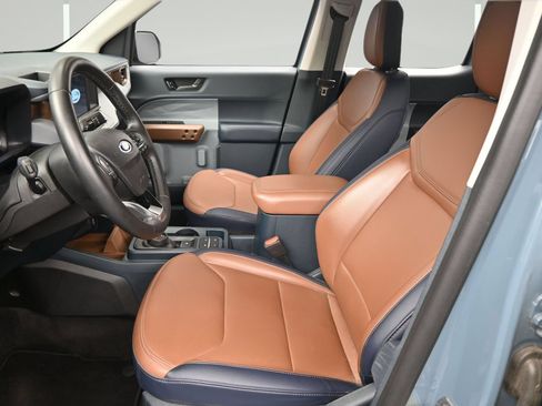 Used 2023 Ford Maverick Lariat w/ Lariat Luxury Package AWD/4WD image 9